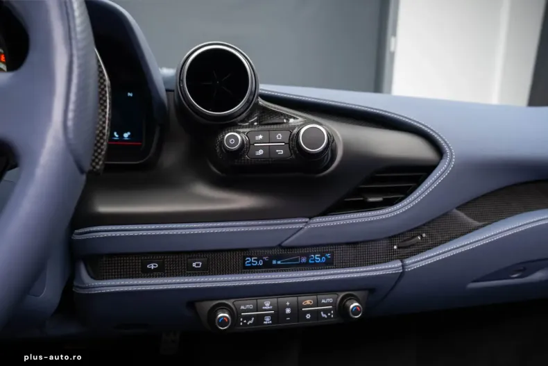 Ferrari F8 din 2021 cu 16.000 km - oferta FER194864 - foto 31