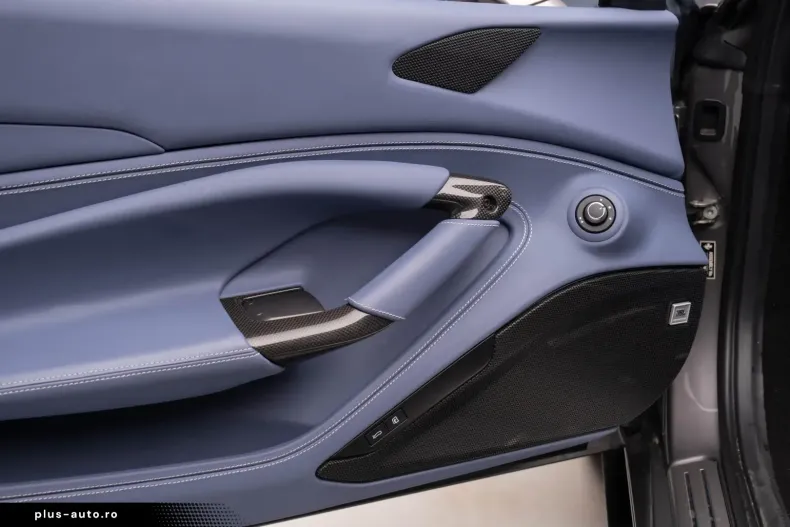 Ferrari F8 din 2021 cu 16.000 km - oferta FER194864 - foto 36