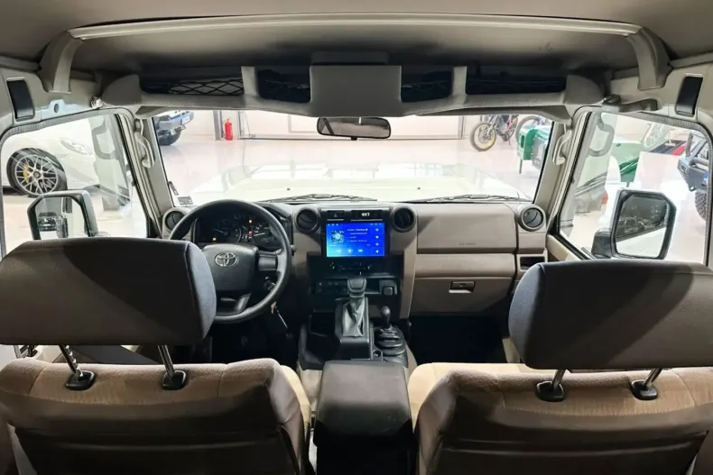 Toyota Land Cruiser din 2025 cu 4.000 km - oferta TOY194879 - foto 16