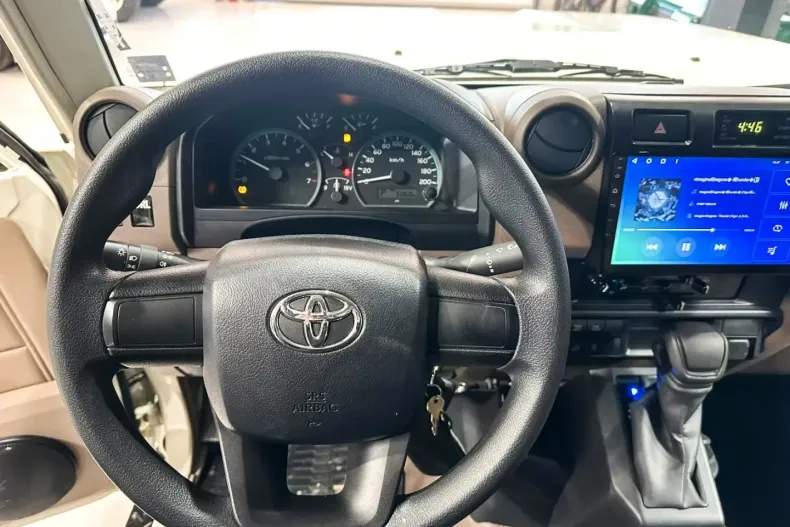 Toyota Land Cruiser din 2025 cu 4.000 km - oferta TOY194879 - foto 18