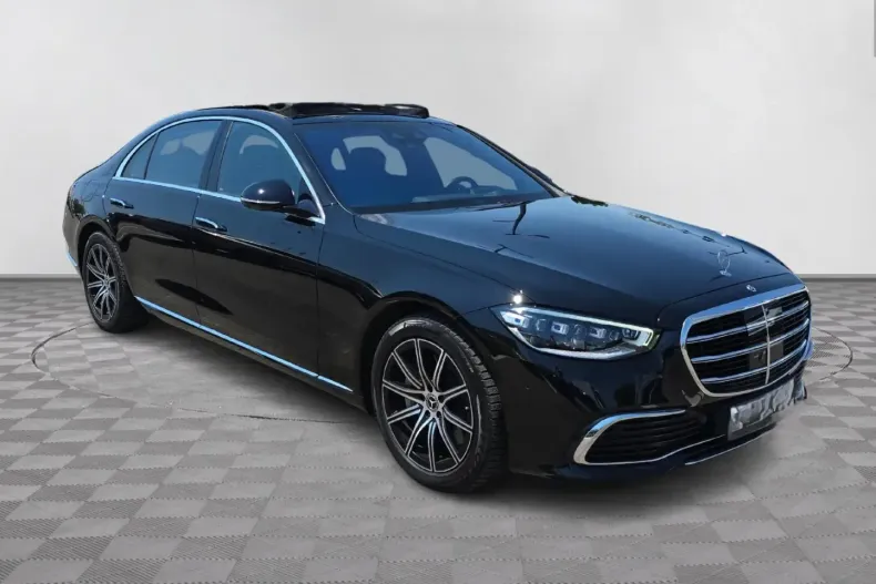 Mercedes-Benz S 580 (Clasa S) din 2024 cu 7.100 km - oferta MER194883 - foto 1