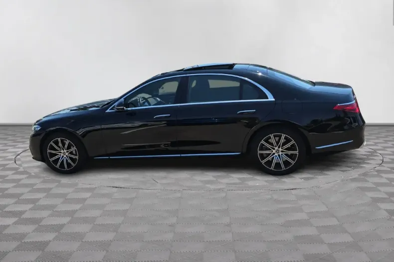 Mercedes-Benz S 580 (Clasa S) din 2024 cu 7.100 km - oferta MER194883 - foto 2