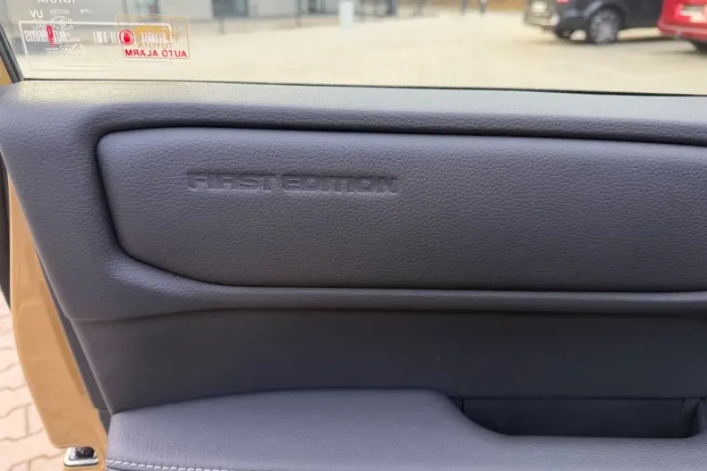 Toyota Land Cruiser din 2024 cu 19.978 km - oferta TOY194884 - foto 25