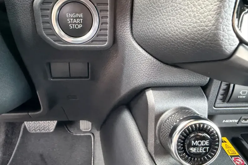 Toyota Land Cruiser din 2024 cu 19.978 km - oferta TOY194884 - foto 36