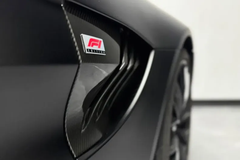 Aston Martin V8 Vantage din 2022 cu 14.642 km - oferta AST194894 - foto 16