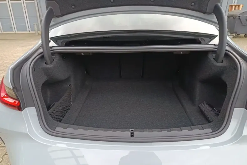 BMW M3 (Seria 3) din 2025 cu 9.848 km - oferta BMW194897 - foto 14