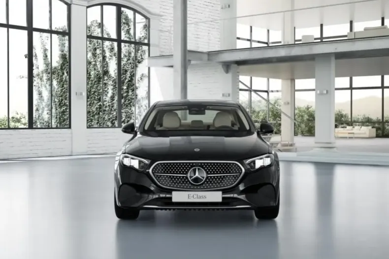 Mercedes-Benz E 300 (Clasa E) din 2024 cu 23.907 km - oferta MER194911 - foto 5