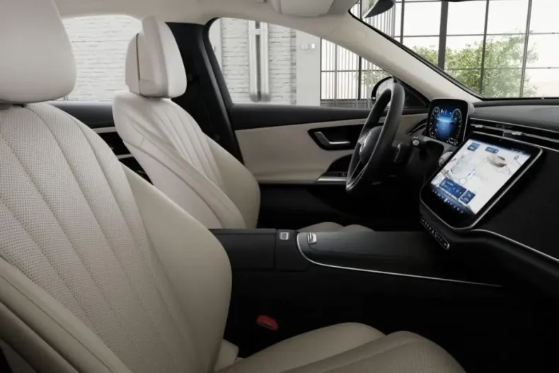 Mercedes-Benz E 300 (Clasa E) din 2024 cu 23.907 km - oferta MER194911 - foto 8