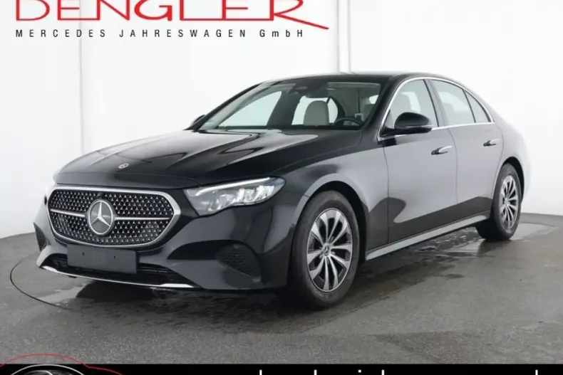 Mercedes-Benz E 200 (Clasa E) din 2024 cu 20.712 km - oferta MER194912 - foto 1