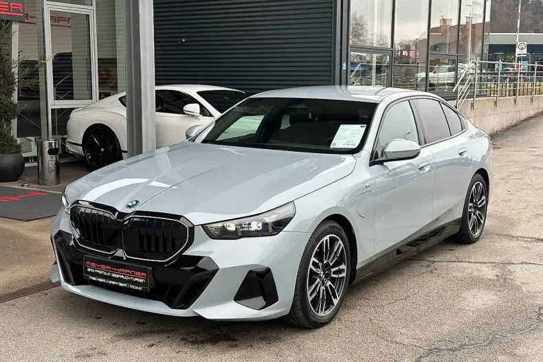 BMW 530 (Seria 5) din 2025 cu 26.268 km - oferta BMW194915 - foto 1