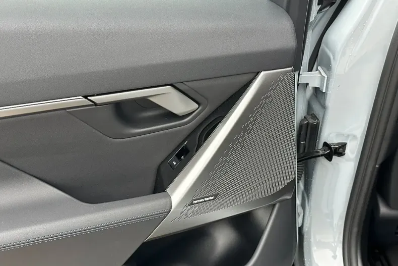 BMW 530 (Seria 5) din 2025 cu 26.268 km - oferta BMW194915 - foto 13