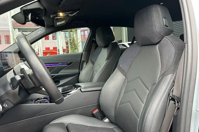 BMW 530 (Seria 5) din 2025 cu 26.268 km - oferta BMW194915 - foto 31