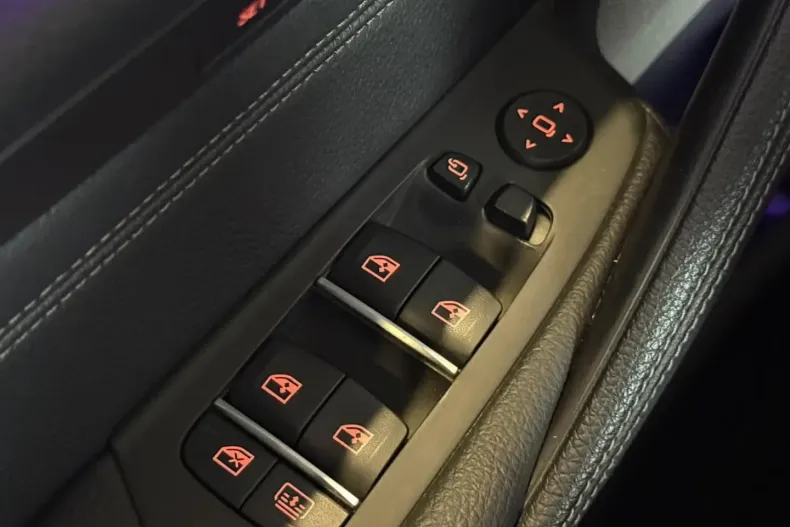 BMW 530 (Seria 5) din 2022 cu 45.893 km - oferta BMW194920 - foto 22