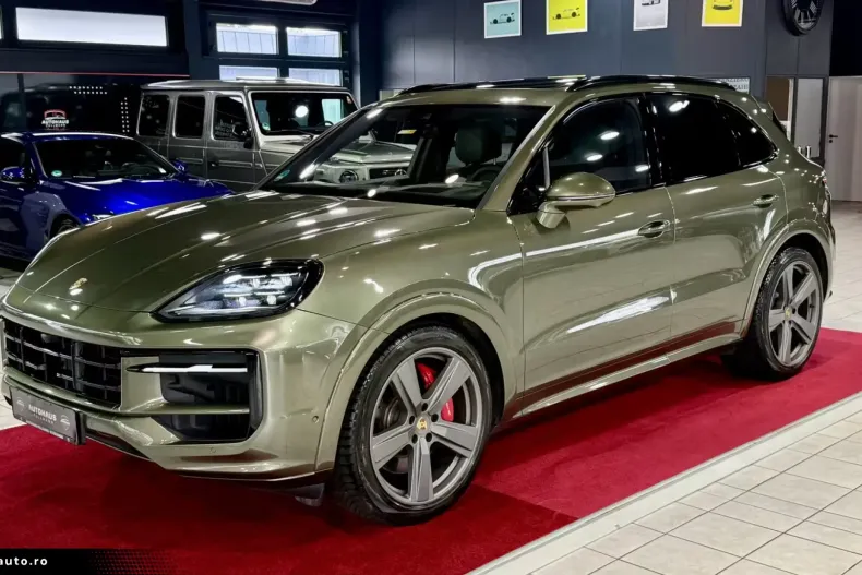 Porsche Cayenne din 2023 cu 39.238 km - oferta POR194921 - foto 3