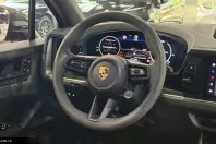 Porsche Cayenne din 2023 cu 39.238 km - oferta POR194921 - foto 13