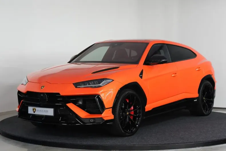 Lamborghini Urus din 2025 cu 5.592 km - oferta LAM194922 - foto 1