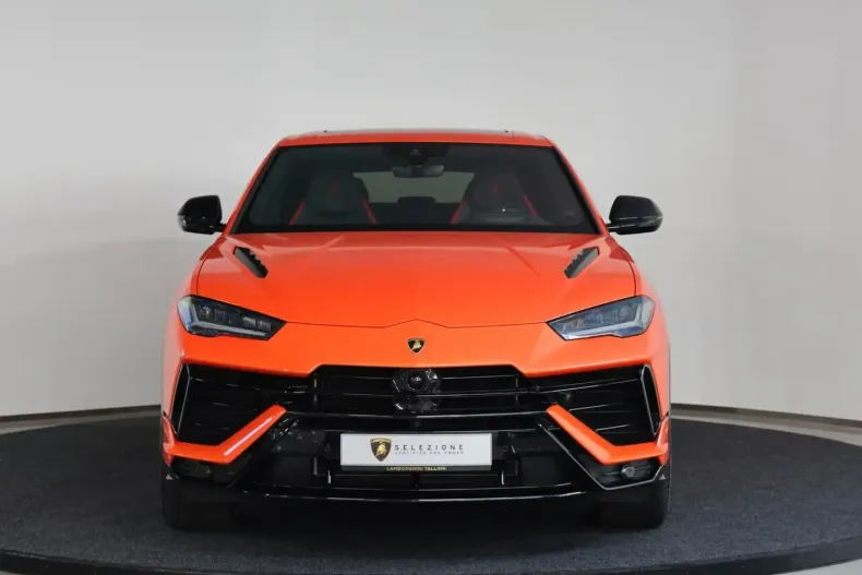 Lamborghini Urus din 2025 cu 5.592 km - oferta LAM194922 - foto 3