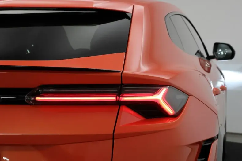 Lamborghini Urus din 2025 cu 5.592 km - oferta LAM194922 - foto 20