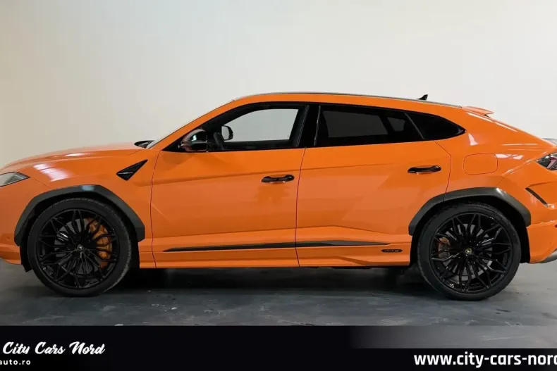 Lamborghini Urus din 2025 cu 4.572 km - oferta LAM194924 - foto 3