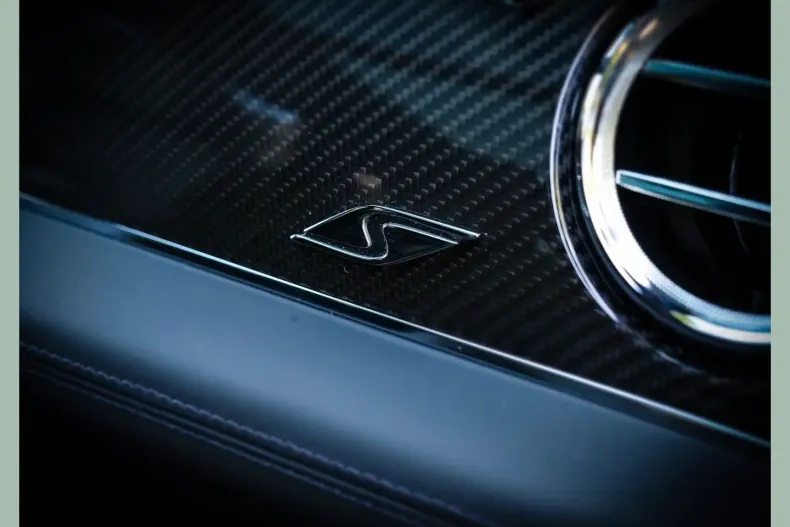 Bentley Bentayga din 2025 cu 6.900 km - oferta BEN194927 - foto 18