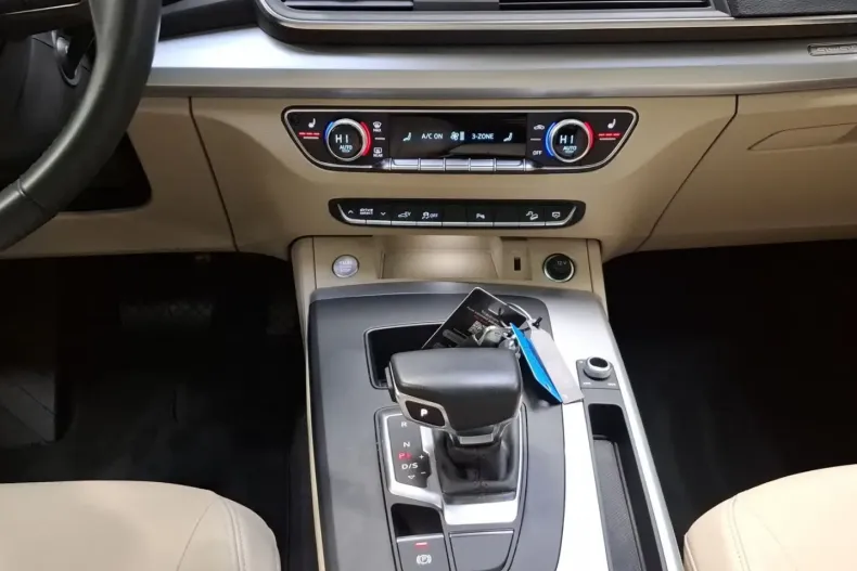 Audi Q5 din 2022 cu 89.484 km - oferta AUD194935 - foto 15