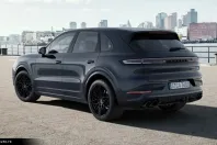 Porsche Cayenne din 2023 cu 48.600 km - oferta POR194937 - foto 3