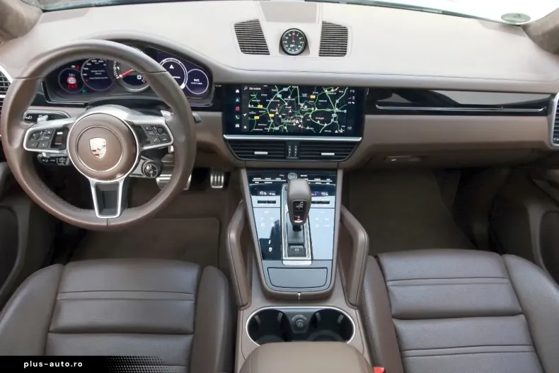 Porsche Cayenne din 2023 cu 69.787 km - oferta POR194957 - foto 9