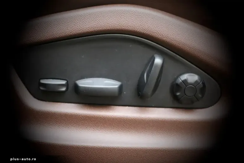 Porsche Cayenne din 2023 cu 69.787 km - oferta POR194957 - foto 19