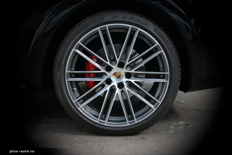 Porsche Cayenne din 2023 cu 69.787 km - oferta POR194957 - foto 27