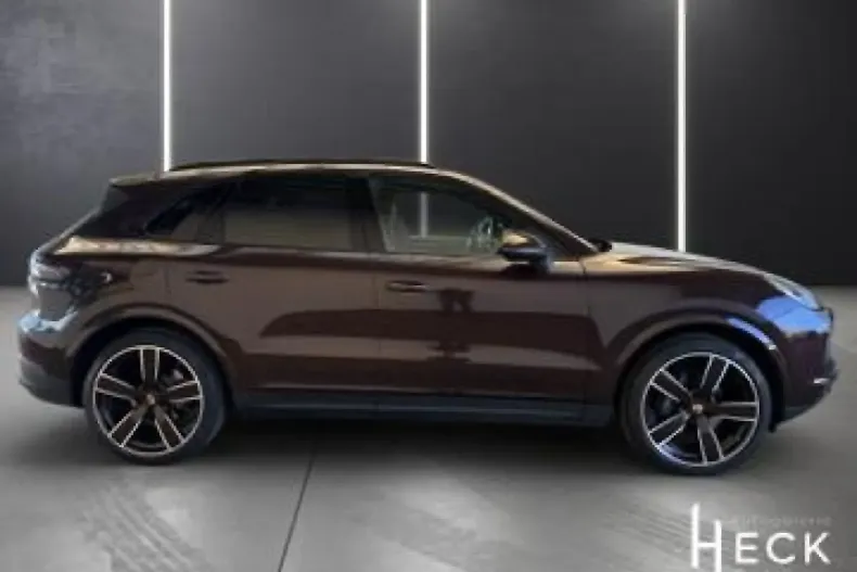 Porsche Cayenne din 2023 cu 43.887 km - oferta POR194966 - foto 2