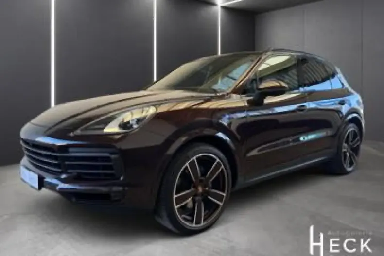 Porsche Cayenne din 2023 cu 43.887 km - oferta POR194966 - foto 4