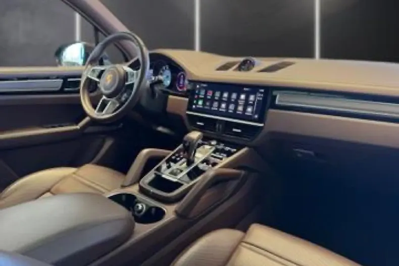 Porsche Cayenne din 2023 cu 43.887 km - oferta POR194966 - foto 17