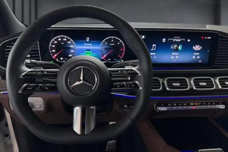 Mercedes-Benz GLS 450 (Clasa GLS) din 2025 cu 9.900 km - oferta MER194970 - foto 6