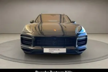 Porsche Cayenne din 2023 - oferta POR194979