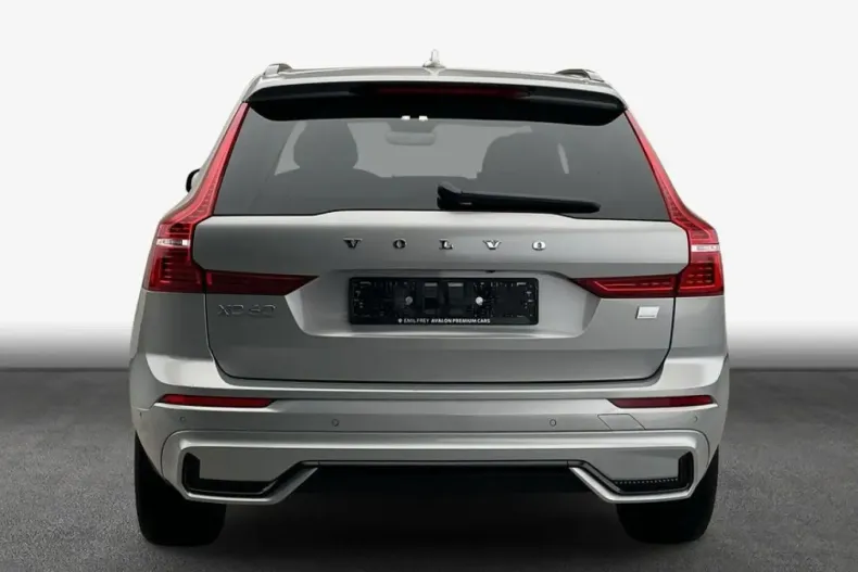 Volvo XC60 din 2022 cu 38.604 km - oferta VOL194980 - foto 4