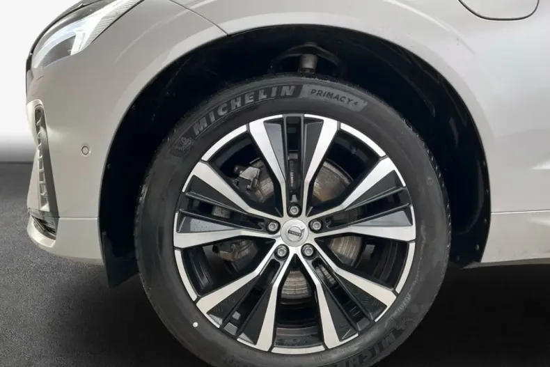 Volvo XC60 din 2022 cu 38.604 km - oferta VOL194980 - foto 6