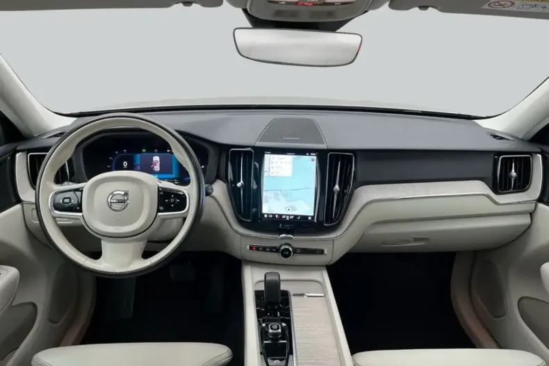 Volvo XC60 din 2022 cu 38.604 km - oferta VOL194980 - foto 12