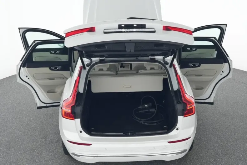 Volvo XC60 din 2022 cu 27.940 km - oferta VOL194981 - foto 12