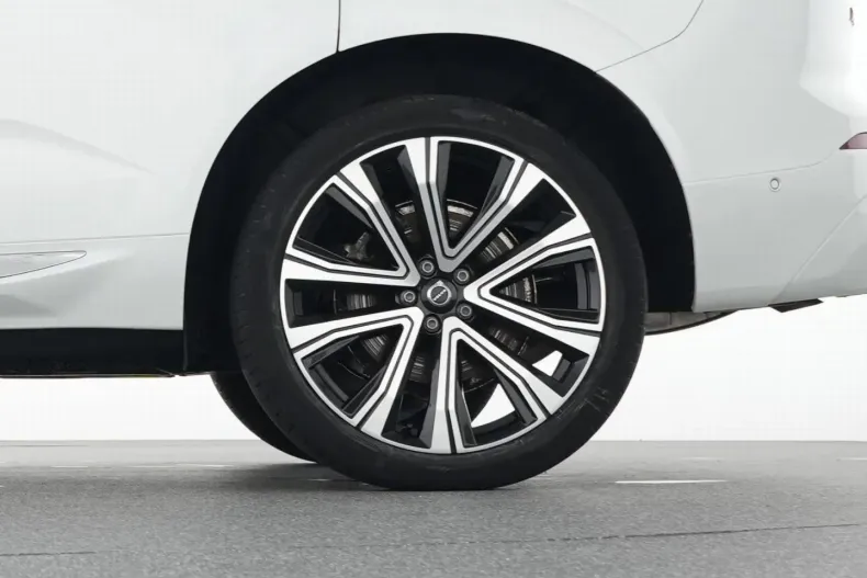 Volvo XC60 din 2022 cu 27.940 km - oferta VOL194981 - foto 19