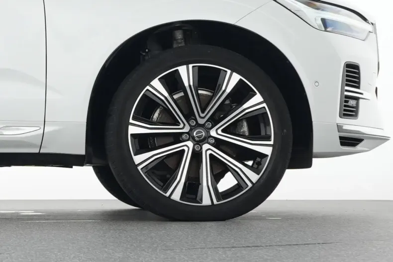 Volvo XC60 din 2022 cu 27.940 km - oferta VOL194981 - foto 20