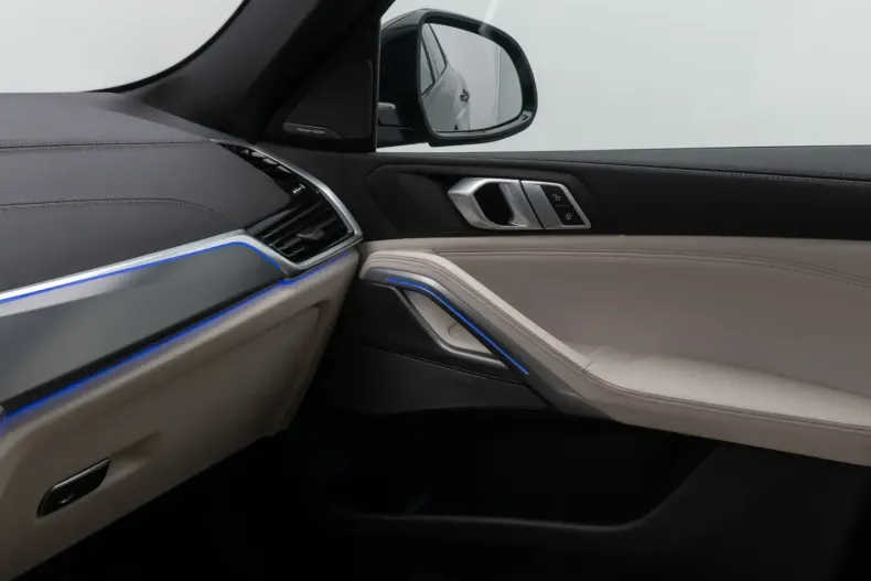 BMW X6 (Seria X) din 2022 cu 41.987 km - oferta BMW194982 - foto 32