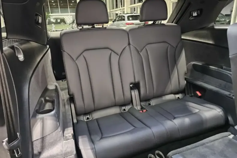 Audi Q7 din 2025 cu 27.262 km - oferta AUD194988 - foto 13