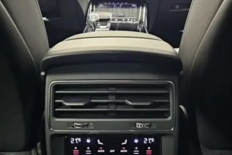 Audi Q7 din 2025 cu 27.262 km - oferta AUD194988 - foto 18