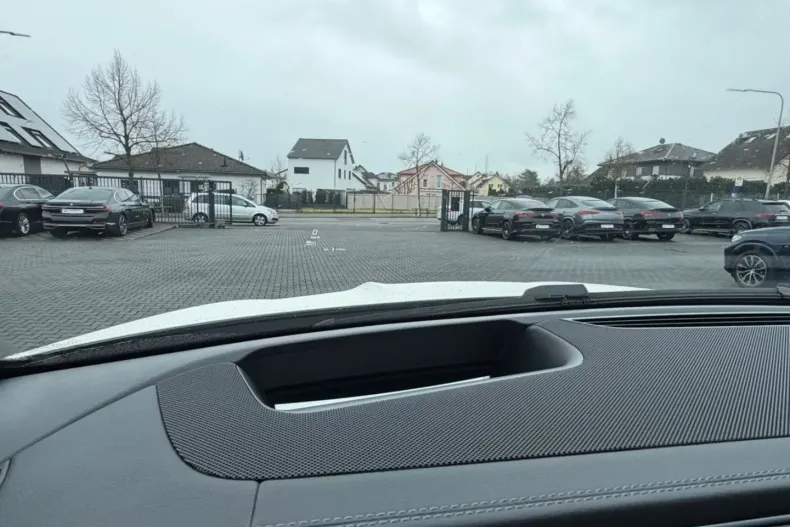 Mercedes-Benz GLE 400 (Clasa GLE) din 2023 cu 42.660 km - oferta MER194990 - foto 23