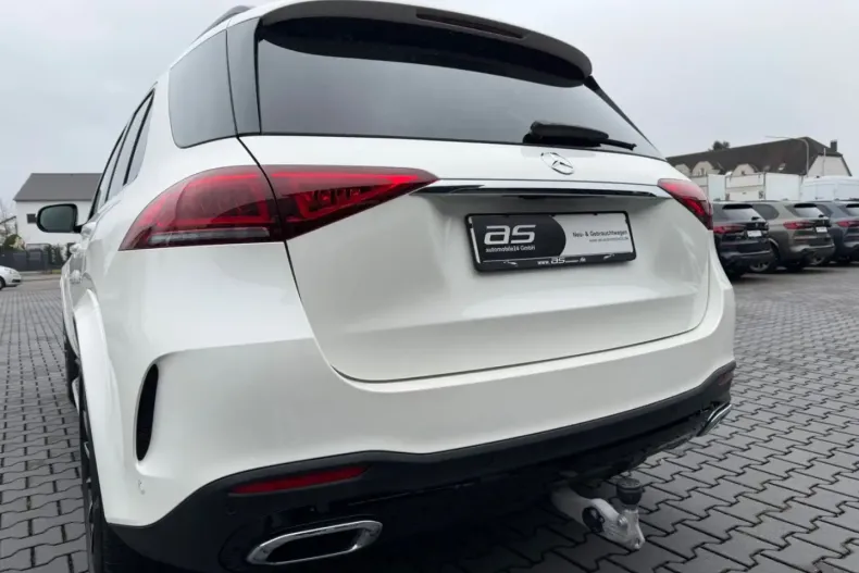 Mercedes-Benz GLE 400 (Clasa GLE) din 2023 cu 42.660 km - oferta MER194990 - foto 43