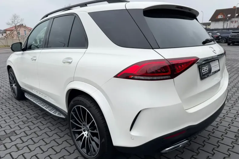 Mercedes-Benz GLE 400 (Clasa GLE) din 2023 cu 42.660 km - oferta MER194990 - foto 46