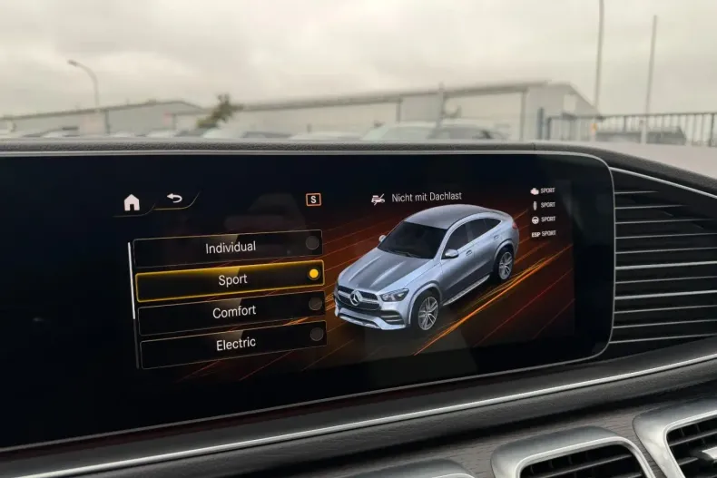 Mercedes-Benz GLE 350 (Clasa GLE) din 2023 cu 87.747 km - oferta MER195016 - foto 22