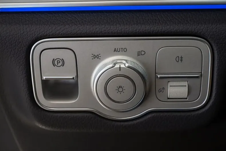 Mercedes-Benz GLE 350 (Clasa GLE) din 2025 cu 9.131 km - oferta MER195025 - foto 14