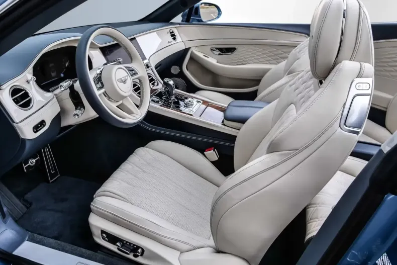 Bentley Continental GTC din 2025 cu 3.900 km - oferta BEN195043 - foto 10