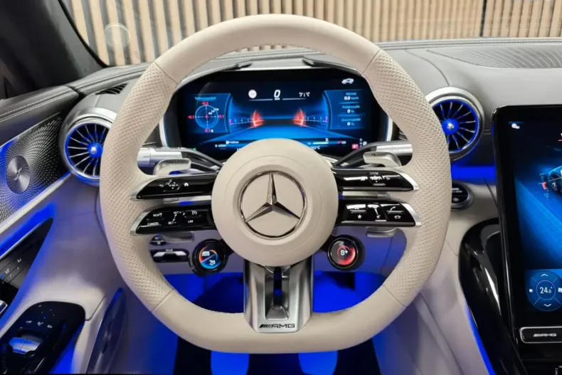 Mercedes-Benz AMG GT (Clasa GT) din 2025 cu 1.084 km - oferta MER195044 - foto 13